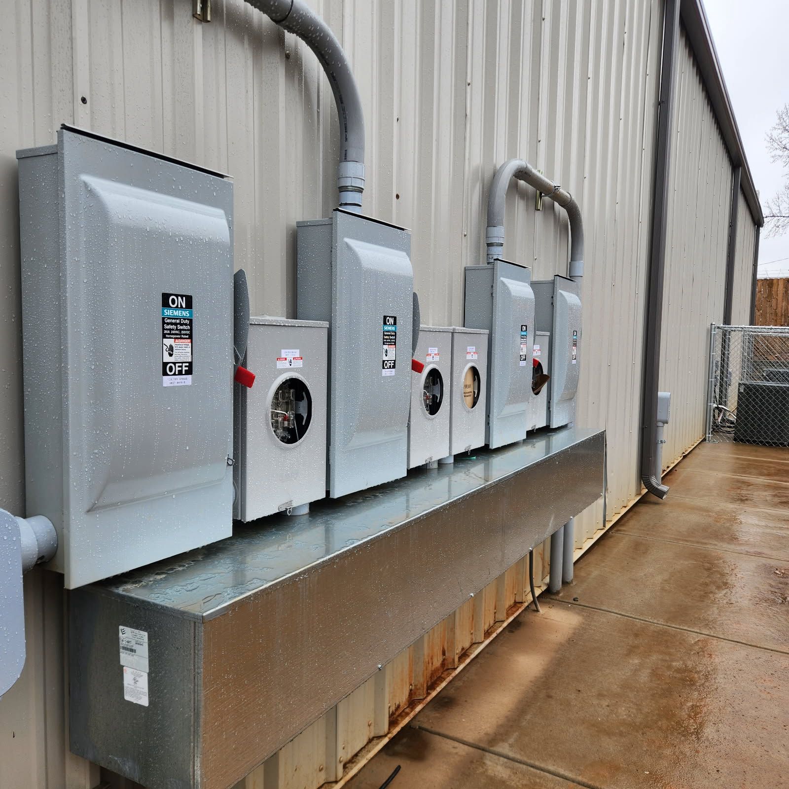 Electrical Mast & Meter